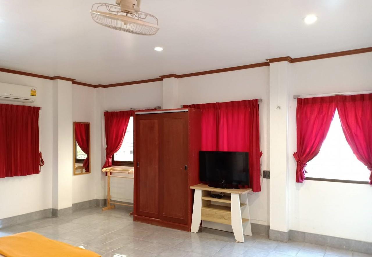 Kookkai House Hostel Patong Exterior photo
